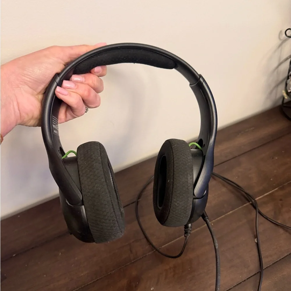 PDP Gaming Wired Over-Ear Headset with Boom Mic – Black/Green (Xbox Compatible)